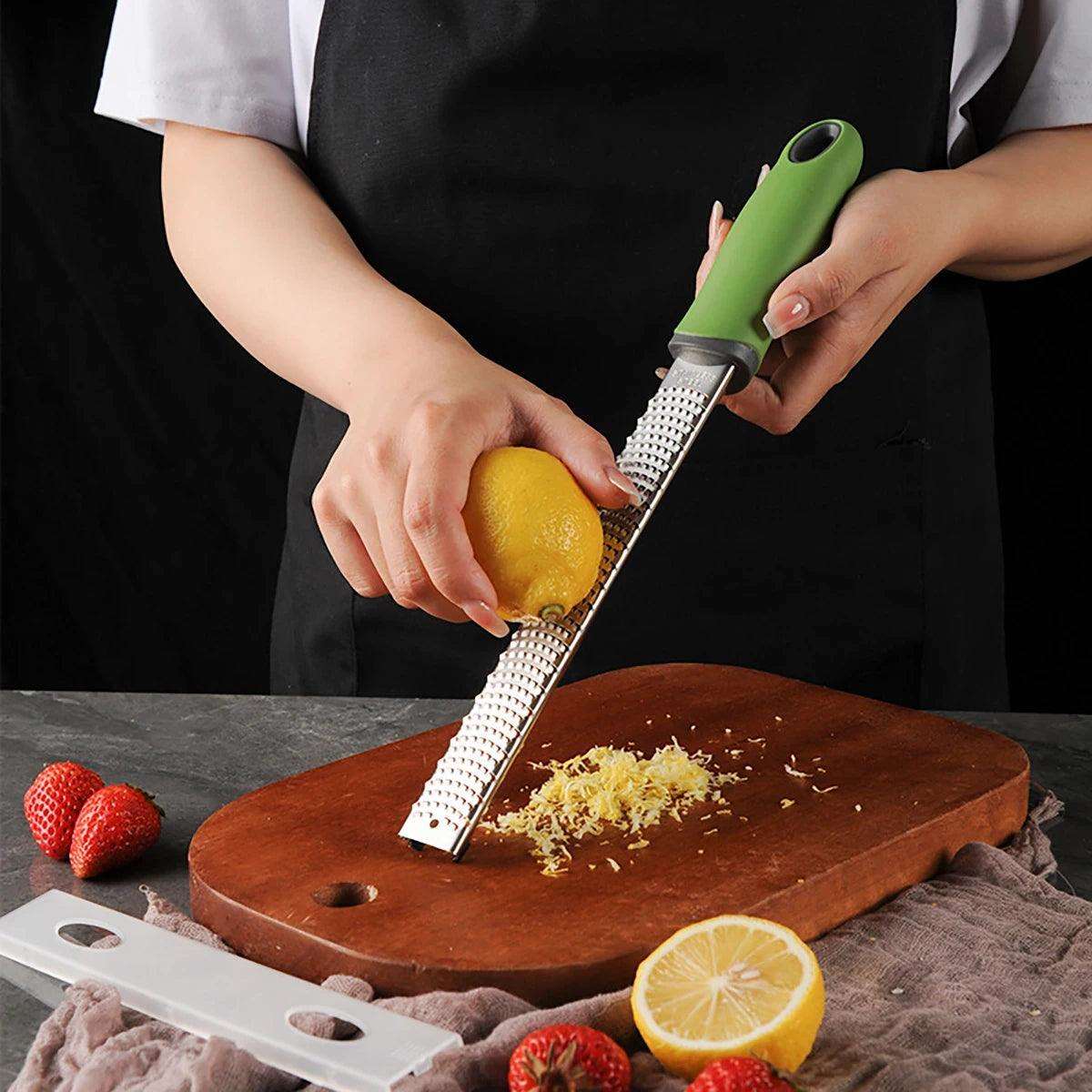 Wire Grater with Anti-Slip Handle - Maarufu